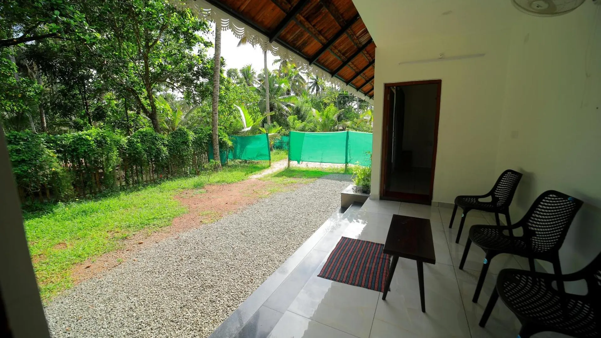 MundrothuruthPrakruthi Residency Munroeisland公寓