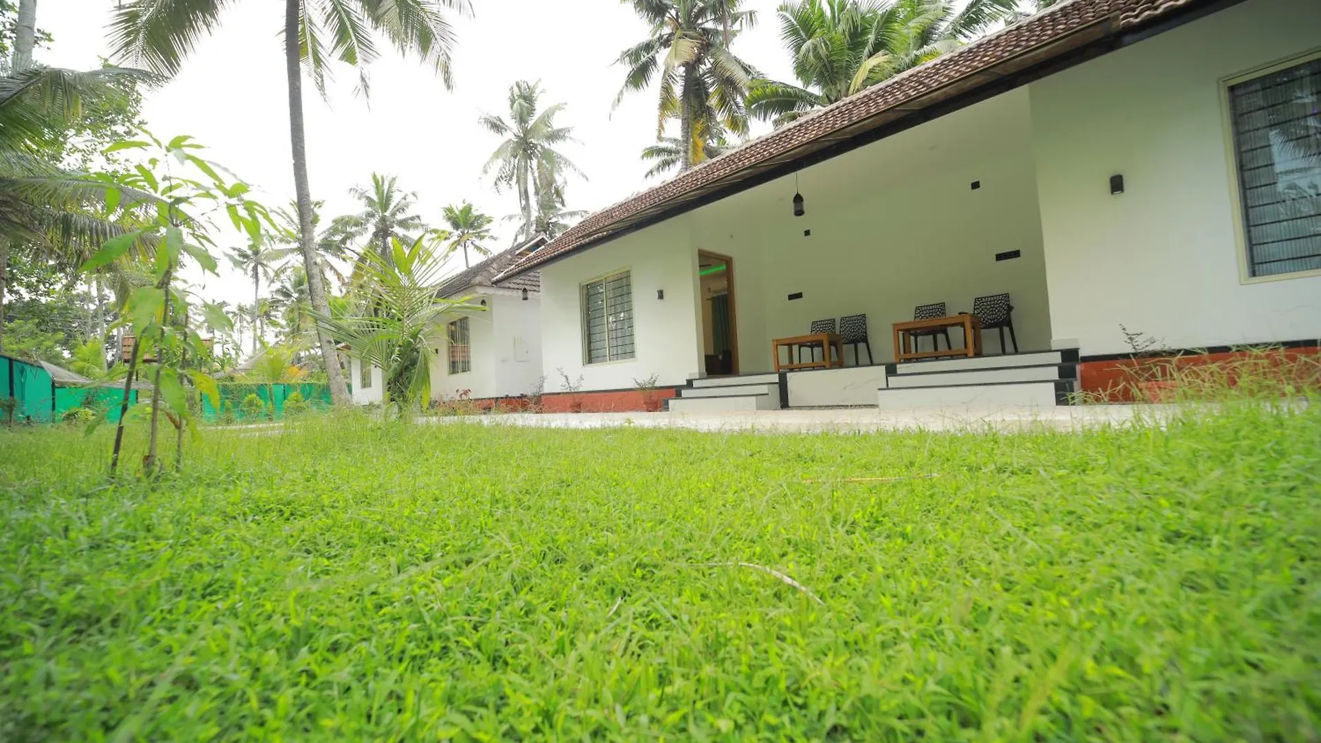 Séjour chez l'habitant Appartement Prakruthi Residency Munroeisland à Mundrothuruth